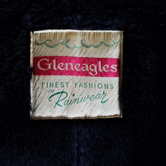 Gleneagles Button Up Rainjacket - Picture 4 of 8